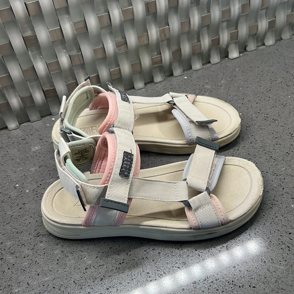 Zara technical sandals size 33 euro (2.5) in us